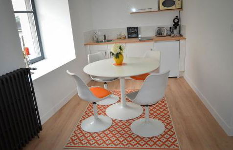 Logement Cosy à 5mn du Futuroscope - Foto 3