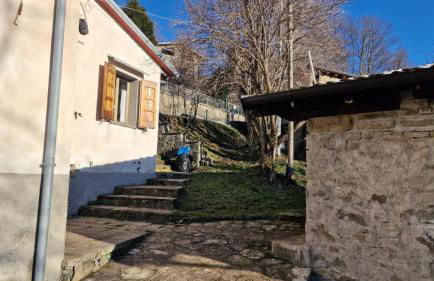 Casetta immersa nella natura - Foto 21