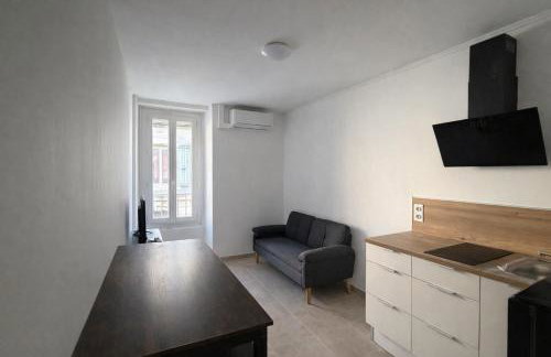 logis des Adhemar ,apparts cosy centre ville ,sejour-tricastin - Foto 12