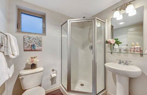 Modern 3 BR Townhouse just steps to Alki Beach - Foto 20