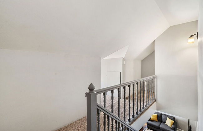 Historical Bungalow Near Csu & Old Town! - Foto 28