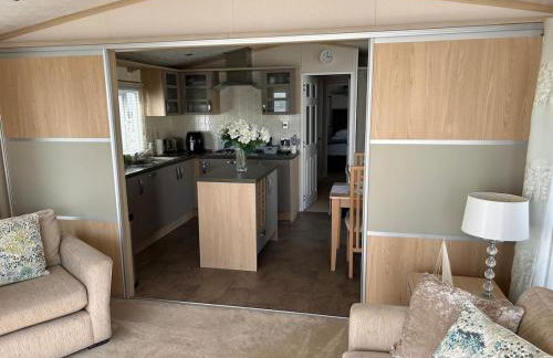 Unobstructed Sea Views , Rockley Park , Poole - Photo 13