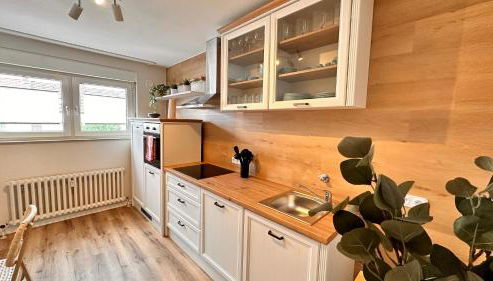 Moderne Wohnung - 89m2 - 3 min zum Bahnhof & City - Foto 3, stove