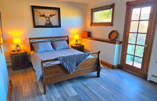 Historic Mining Manor in the Colorado Rockies - Foto 24