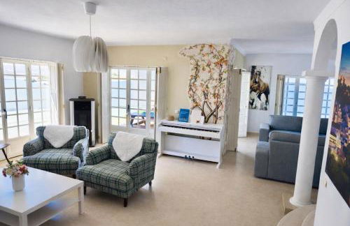 Ericeira -Oceonview Villa with Pool and Whirlpool - Foto 19