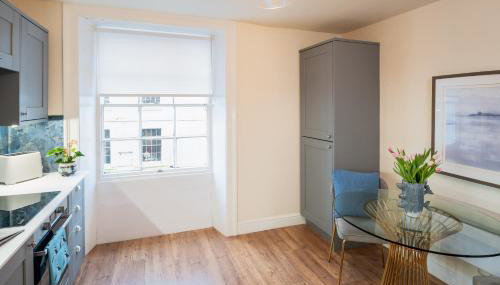 Luxury Flat Sleeps 3 Central Lyme Regis - Foto 4