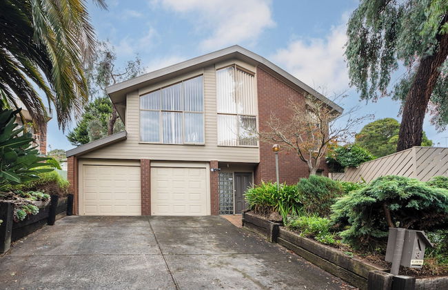 Stylish Retreat at Wheelers Hill 5BRM - Foto 43