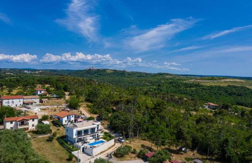 4 Bedroom Awesome Home In Gamboci - Foto 16