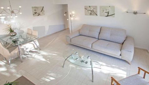 Luxury apartment in Los Boliches, Fuengirola - Photo 3