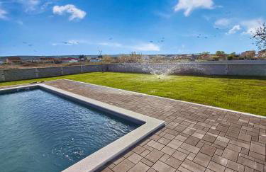 House Rose with Garden and Pool - Foto 9