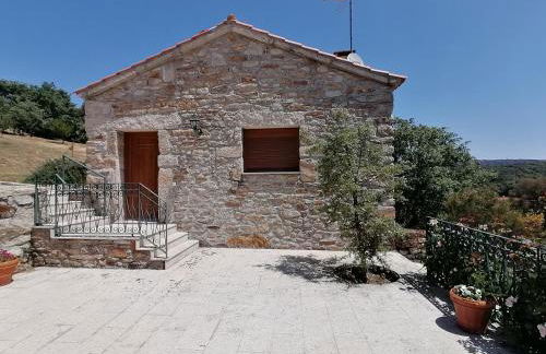 LÍRIOS DA GRANJA - CASA DE CAMPO - Foto 1