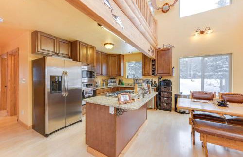 5 Mi to Kasilof River Forest-View Retreat with Deck - Foto 8