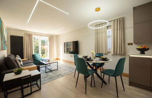 Oak Lodge - Photo 22