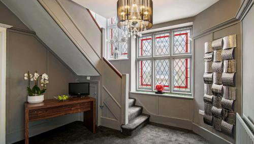 M-Hotels Studios & Apartments Free Parking - Foto 2