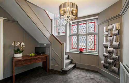 M-Hotels Studios & Apartments Free Parking - Foto 2