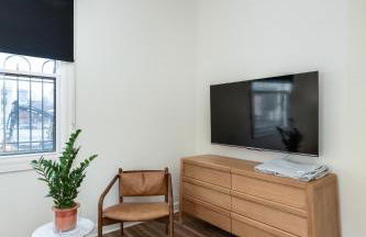 The Lumber Baron's Mansion: 2 King Suites, 2.5BA + Gym - Foto 32