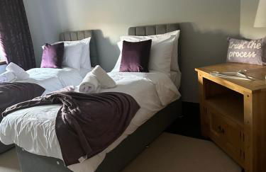 Greenacres Hall - Photo 29