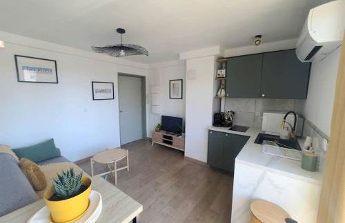 Havre Lumineux avec Climatisation et Terrasse - Photo 12