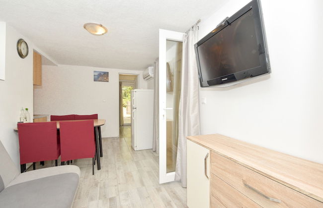 Apartmani Robi i Kristina - Photo 49