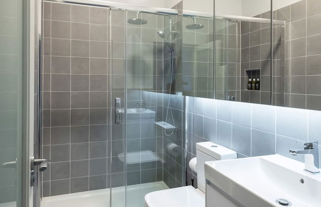 Urban Rest - Merrion Square Apartments - Photo 21