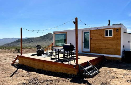 Stunning Tiny House with Picnic Space, Barbecue and Fire Pit in Meadview, Arizona - Foto 52