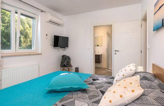 Detached Holiday Home With Swimming Pool, Near the Beach - Foto 5