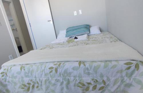 Ap 2 quartos amplos, com Ar condicionado central, Internet, Netflix e Garagem privativa - Foto 17