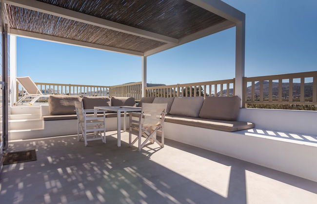 Milia Gi Suites - Photo 31