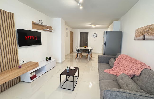 Majestic Beachfront Larnaka Finikoudes - Foto 6