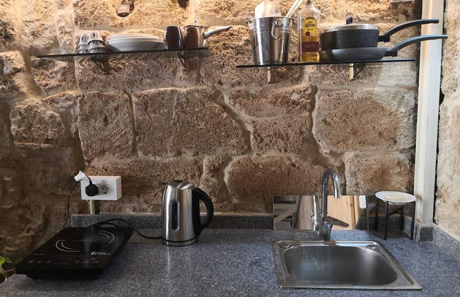 1 Bedroom Studio Double bed Batroun old Souk - Foto 9