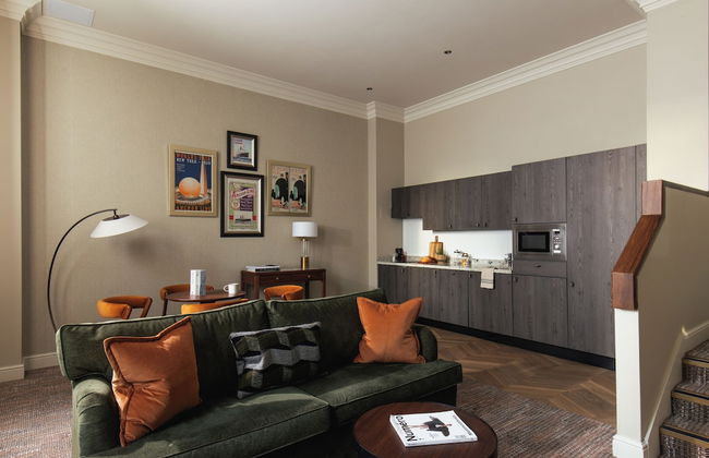 Native Glasgow - Photo 53