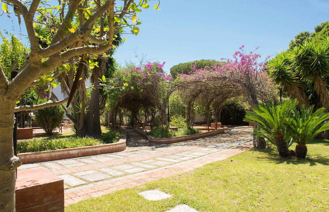 Una Scogliera sul Mare con Piscina by Wonderful Italy - Photo 19