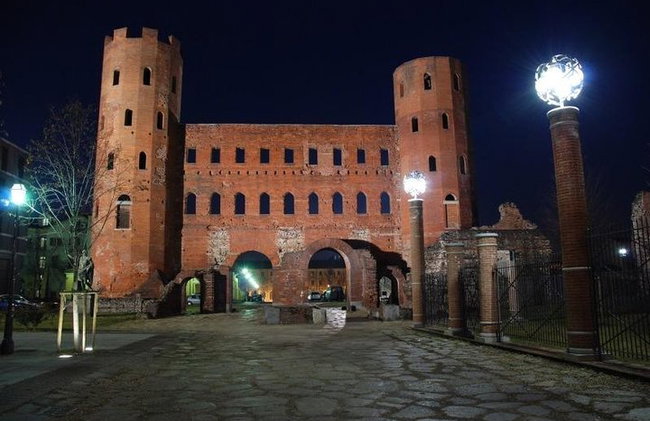 Torino Noir: tour a piedi nel lato oscuro del Quadrilatero Romano - Foto 2