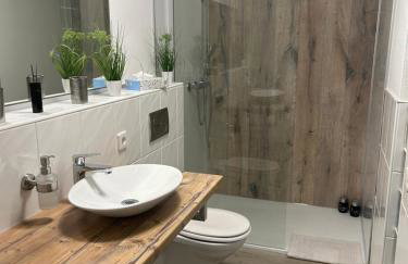 FERIENWOHNUNG TRUNK direkt an den Weinbergen, Parkplatz, Terrasse mit Grill und Lounge - Foto 16