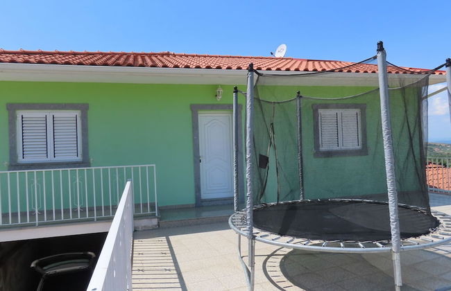 Lovely 3-bed House in Queimada Ideal for Families - Foto 20