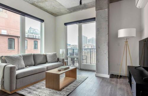 River North 1br w gym sky terrace yoga studio CHI-1033 - Foto 1