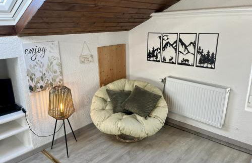 Gemütliches Dachgeschoss-Apartment mit Alpenblick - Photo 2