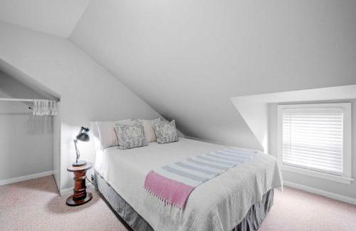 North End Single Family 4 Bed 2 Bath - Foto 37