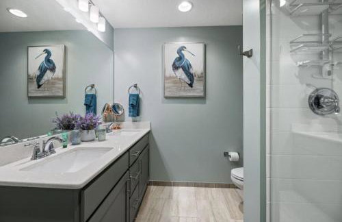 25 OFF Ocean View Step to PierPark Pool Spa - Photo 32