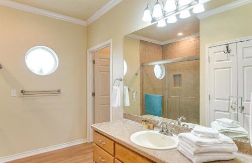 Walk to Beach! Bayfront Coastal Gem in Gilchrist - Foto 11