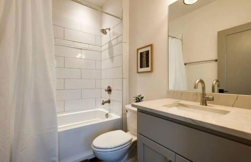 West End Escape - New Build with Rooftop Views - Foto 20