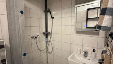 Apartment Südhöhen - für Geschäfts- Privatreisen mit naher Autobahnanbindung Düsseldorf & Köln - Foto 5, towels, Shower