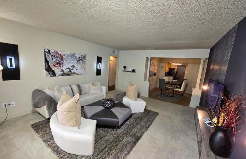 Stylish Galleria Condo 2BR 2BA Saltwater Pool Marquee Uptown - Foto 2