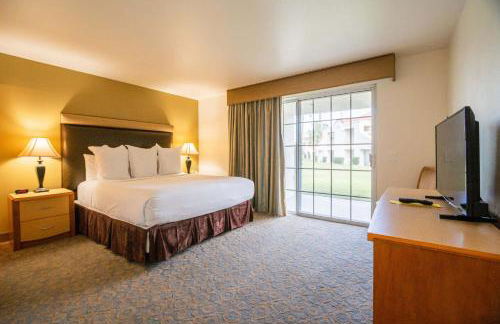 Desert Breezes Resort 1 Bedroom Suite with Resort Access - Foto 16