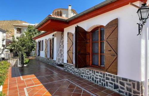 Casa rural VISTABLANCA en una sola planta con bonitas vistas y piscina - Junto a la capital y la Alhambra - Foto 60