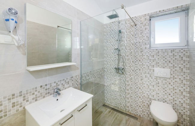 Sea-view Apartment With Garden - Foto 12