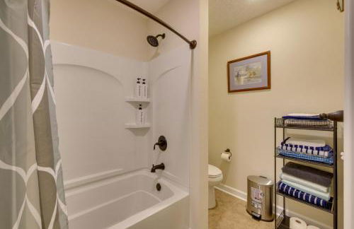 Hot Tub, Lake Access, and Dock Port Clinton Retreat - Foto 22