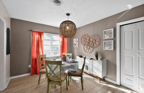 Happy Days at Two Oaks 4BD Home Minutes From Beautiful Lake Hollingsworth - Foto 1