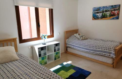 Beautiful penthouse with 3 pools, indoor heated pool, sauna, jacuzzi - Foto 21