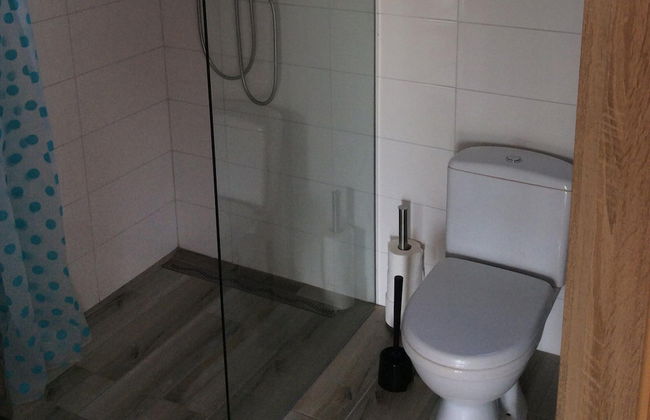 Holiday House Located Near the Forest, Lake and Sea - Foto 15